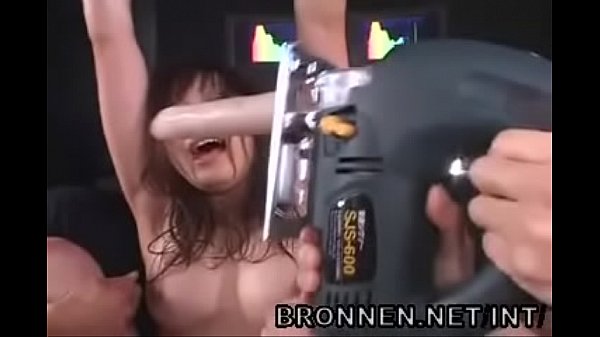 japanese girl extreme bdsm rough sex and squirting – BRONNEN.NET/INT/